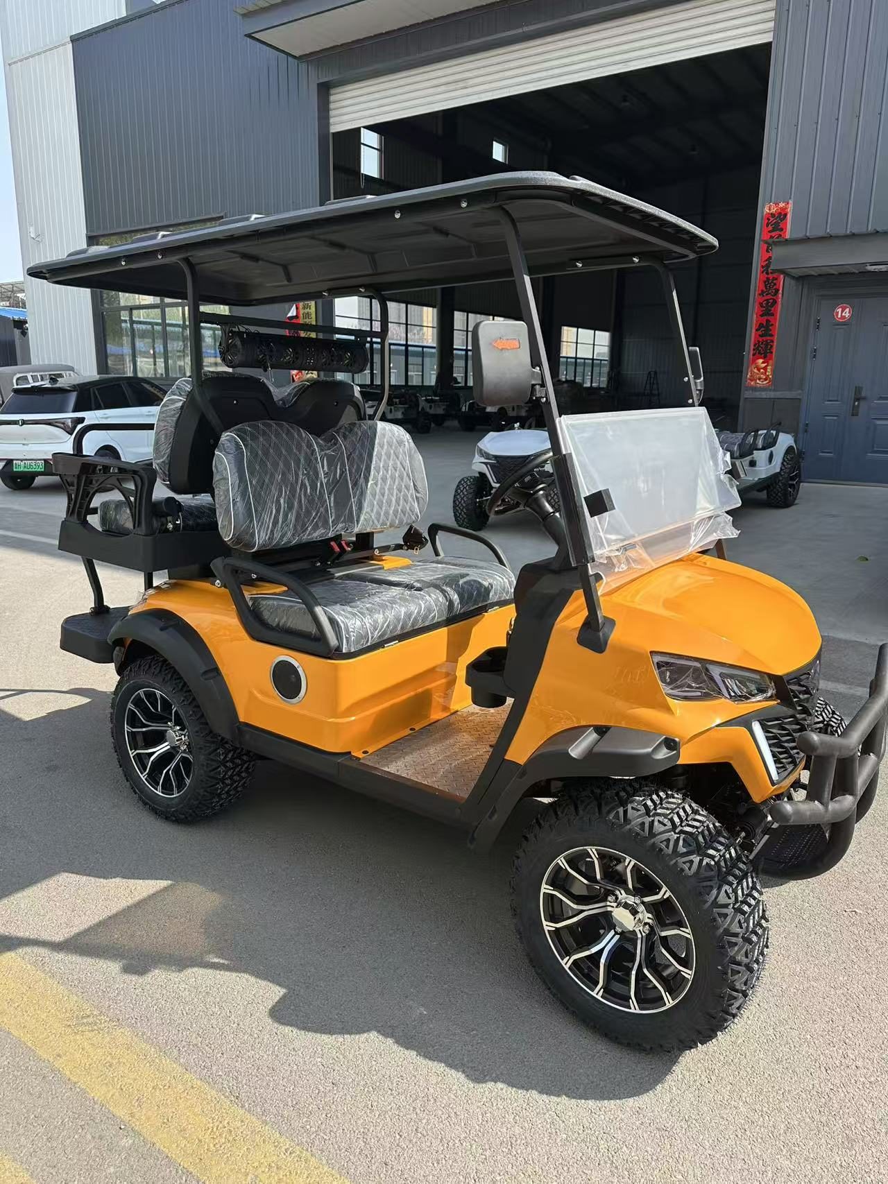 Sunflower yellow 2-seat, black canopy, off-road tyres
